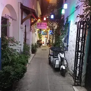  Otel Carsi Butik